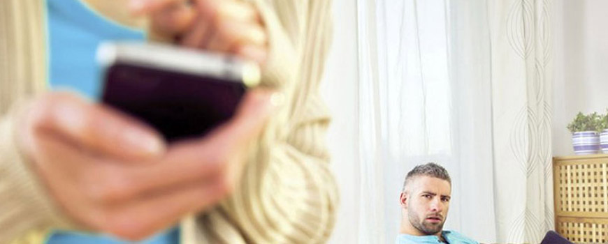 چگونه با همسر شکاک برخورد کنیم؟ چگونه با همسر شکاک برخورد کنیم؟